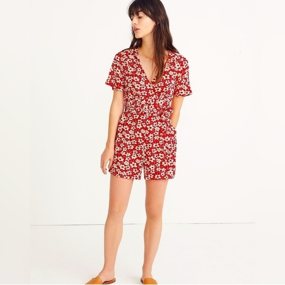 New Madewell Wrap Front Floral Romper Daisy Red Sz 8 - Picture 3 of 8
